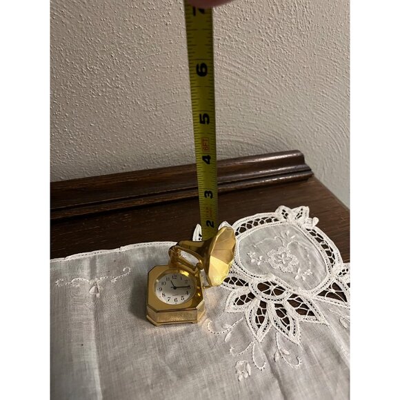 Miniature Gramophone Novelty Clock - Picture 4 of 5